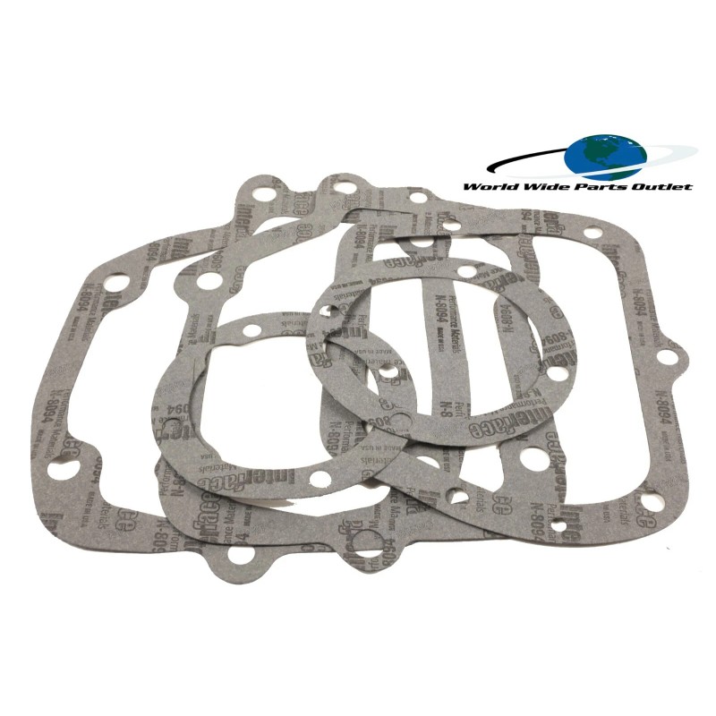 Muncie 4-Speed Gasket Set with Shifter Seals , Rear Seal