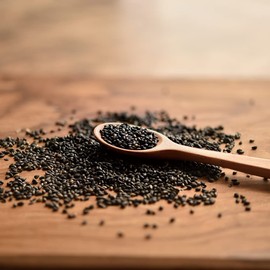 Wadaman Organic Sesame Black Glue 1.8 oz (50 g)