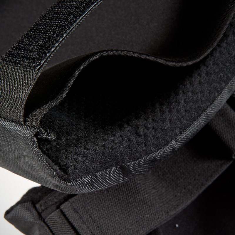 Bullet Knee Pad, Black, Small