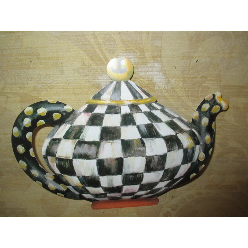 MacKenzie-Childs MACKENZIE CHILD'S COURTLY CHECK PAPER TEAPOT AD CARD