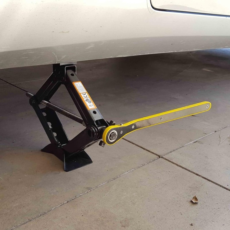 Modern Spare Tire Changing Kit for Jeep Patriot – Proprietary