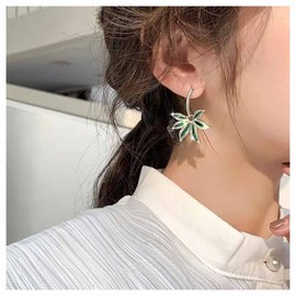 Allereya Vintage Emerald Maple Leaf Dangle Earrings Green Rhinestone Leaf Drop Earrings Green CZ Maple Leaf Earrings Emerald CZ Crystal Leaf Stud Earrings Jewellery for Women and Girls
