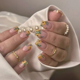 24 Pcs Press on Nails Short Square - MINGCHUN Winter Glossy Fake Nails Press ons Arcylic Full Cover False Nails with Yellow Flowers Green Leaf Design Glue on Nails Nail Art Tip for Women Girls