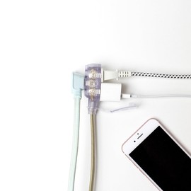 Globe Electric 22816 Designer Series 9ft Fabric Extension Cord, 3 Polarized Outlets, Right Angle Plug, 125 Volts, Gold