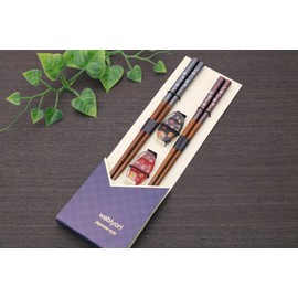 Ishida Chopsticks, Made in Japan, Black/Red Body Size: Chopsticks: 9.1 inches (23 cm) / 8.3 inches (21 cm), Chopsticks Rest 1.8 x 1.0 x 0.3 inches (4.5 x 2.5 x 0.7