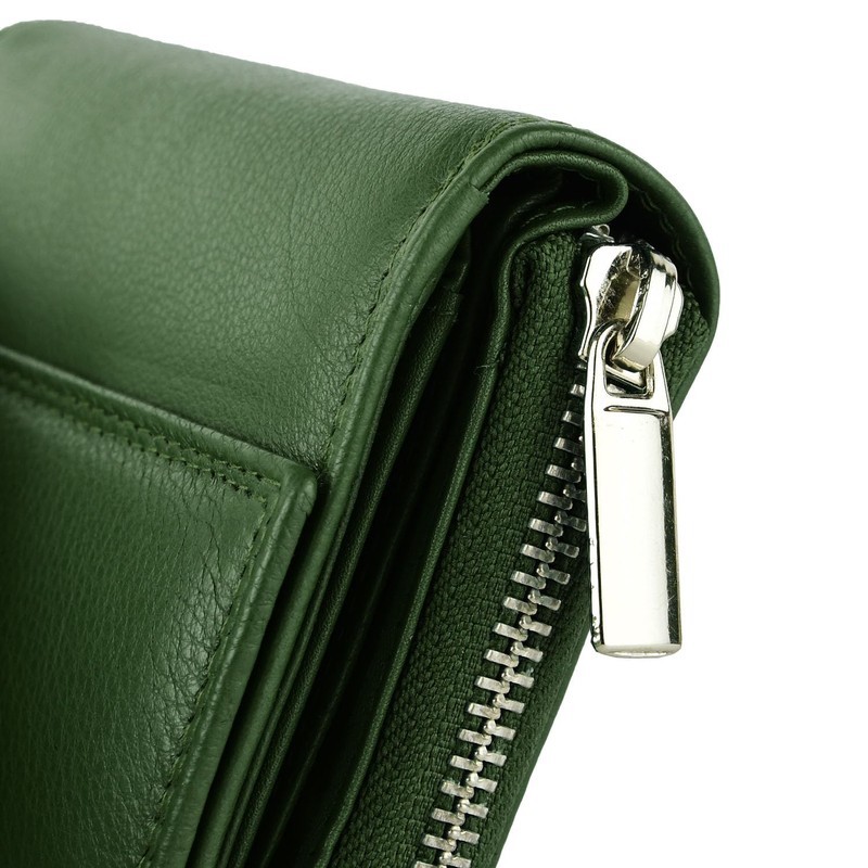 Lotto Elegant and Spacious Ladies Genuine Leather Wallet with Gift