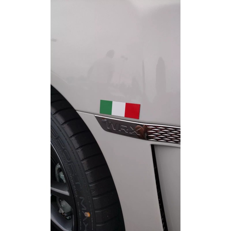 Cupeez Magnetic Italian Flag Auto Accessory Italy Emblem Made in