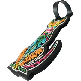 By Mexico Identificador de Maleta Xolo Chilaquil de PVC, Etiqueta para Equipaje con Correa y Tarjeta de Datos, Diseño Multicolor, Tamaño 12.5 x 7 x 0.5 cm, Ideal para Maletas, Mochilas y Bolsas