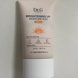 Dr.G Brightening Up Moisture Sun 50ml (SPF50+) / 닥터지 브라이트닝 업 모이스처 선 50ml (SPF50+)