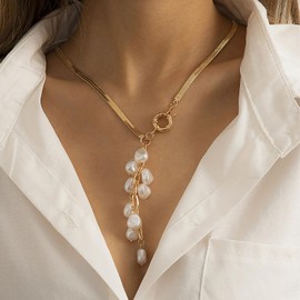 Necklaces for Women Pearl Choker Necklace Multi Strands Choker Gold Necklaces Prom Pearl Choker Necklace Beachy Necklace Elegant Pearl Jewelry Bride for Wedding Birthday Gift