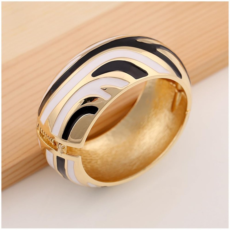 Wotfim Chunky Gold Bangle Bracelets for Women Enamel Zebra-Print Cuff