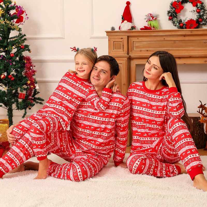 1 Christmas Pyjamas Set