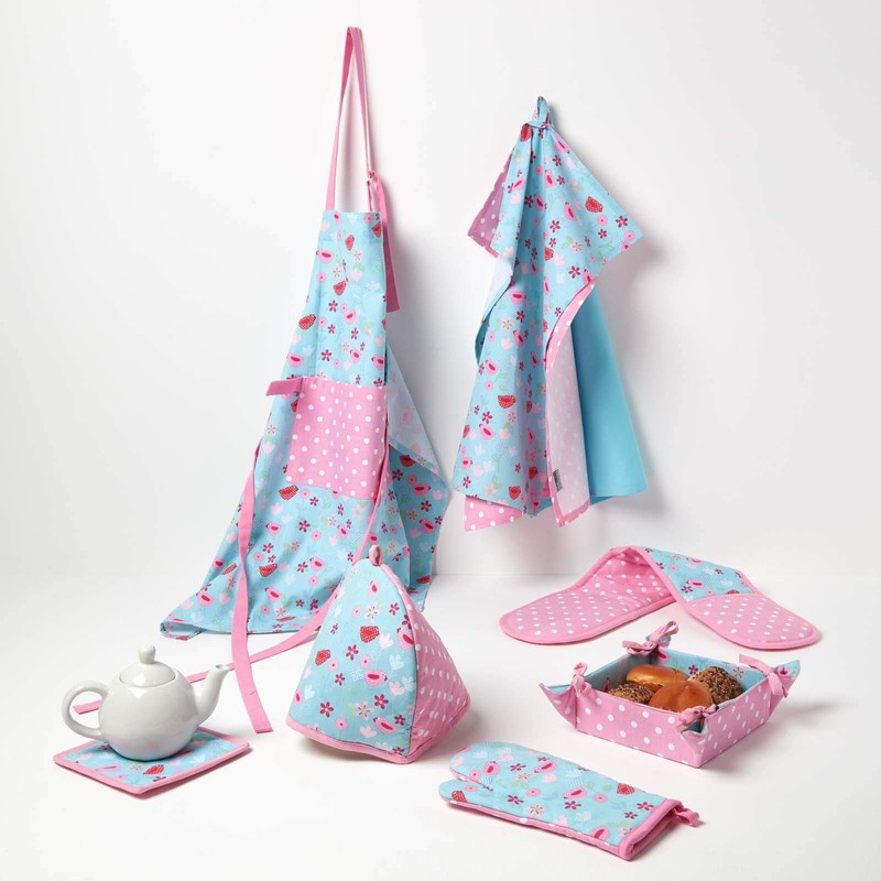 Homescapes 100% Pure Cotton Apron Washable Kitchen Apron with Pouch
