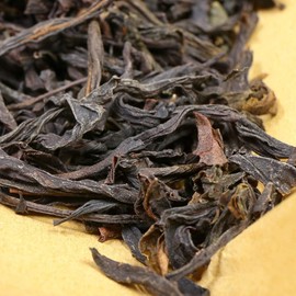 FullChea - Dan Cong - Oolong Tea Loose Leaf - Chaozhou Phoenix Tea Mountain Oolong with Sweet and Orchids Aroma - Health Tea (125g / 4.40oz)