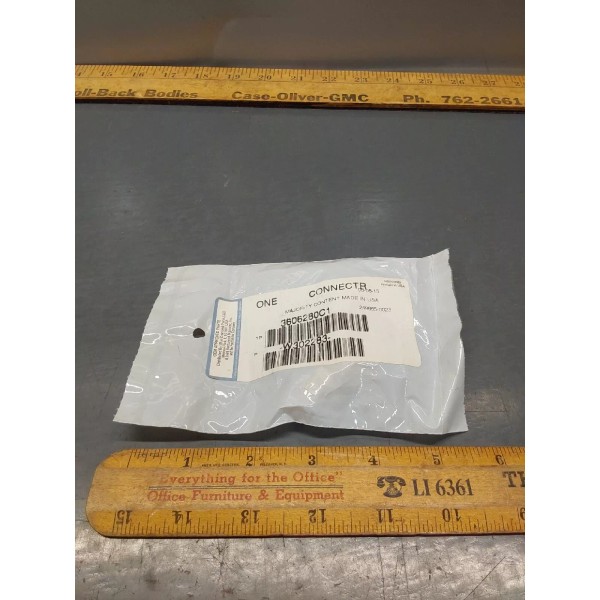 International 3606280C1 Adapter Air Fitting, 1/4 Bulkhead, 1/8mpt, 1/4 PushLok