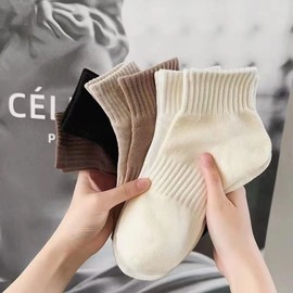 Trendy Seamless Women's Ankle Socks - Black & White Casual Sports Short Socks (Spring/Fall, One Size) Socks/Deep Ga 10ea