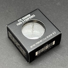 M·A·C MAC M·A·C ELECTRA FROST Eye Shadow Eyeshadow .05 oz / 1.5 g New In Box