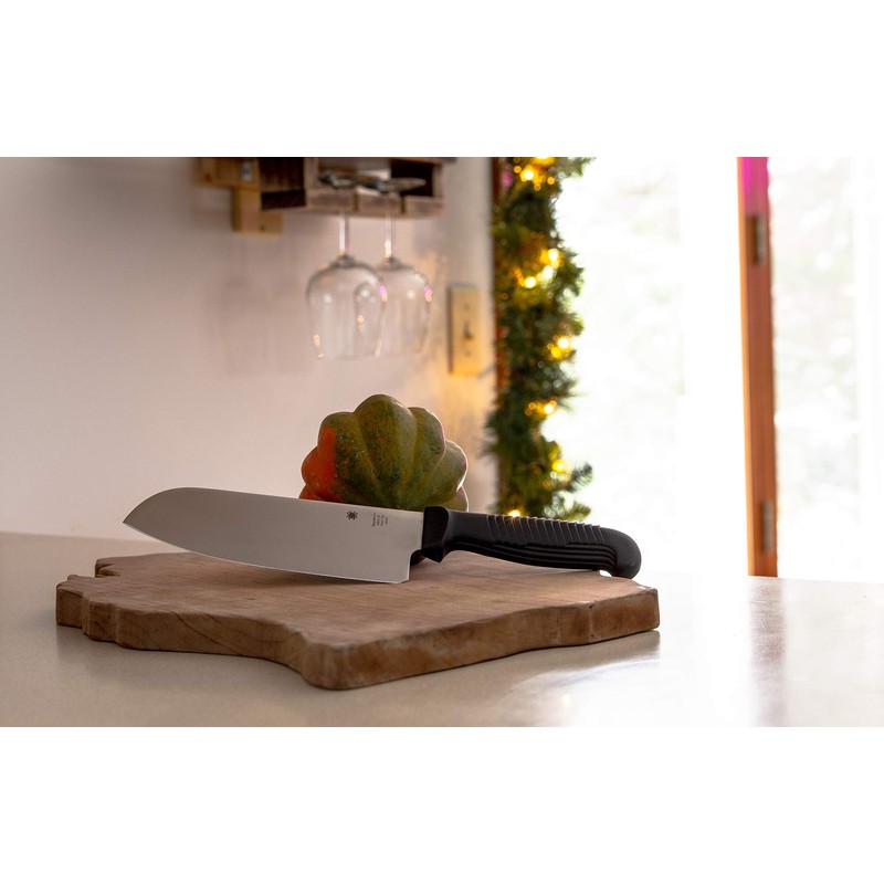 Spyderco Santoku Kitchen Knife with 6.8" MBS-26 Stainless Steel Blade