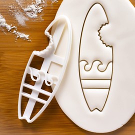 Bitten Surfboard Cookie Cutter, 1 Piece - Bakerlogy