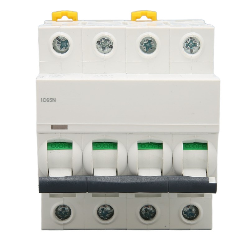 Miniature Circuit Breaker PA66 Flame Retardant Housing 4P Automatic Circuit