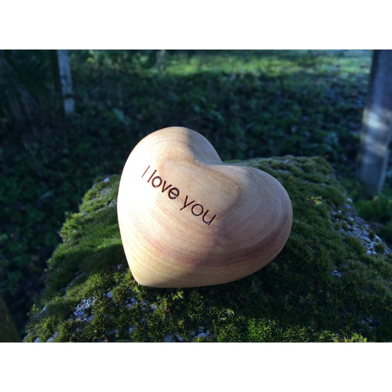 Thankgoods Worry Stone Wooden Heart Engraved I Love You -