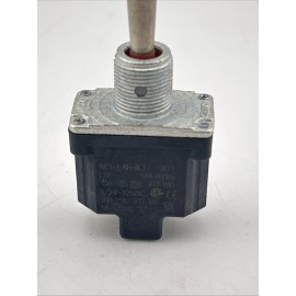 Honeywell NEW OEM HONEYWELL 1NT1-1 Toggle Switch SPDT On-Off-On, 15 A, 125 VAC, 15/32in.