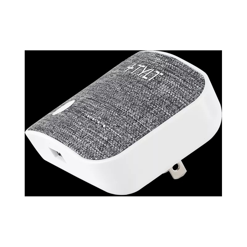 TYLT XCELE 3350mAh Battery Pack Built-in Prongs & Battery USB-A