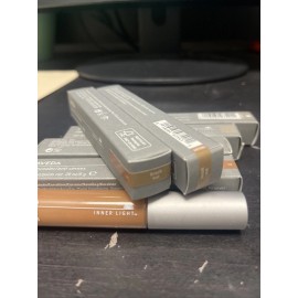 Aveda RARE NEW IN BOX Innerlight Aveda Concealer Brazilnut 09 DISCONTINUED