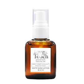 Love Me Touch White Shine Lotion Rich APPS+TPNa+Fullerene+3 Vitamin C + Ectoin apps Vitamin C Derivative Fullerene Essence Eri Uehara Cosmetics