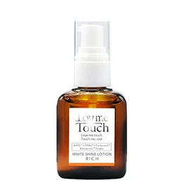 Love Me Touch White Shine Lotion Rich APPS+TPNa+Fullerene+3 Vitamin C + Ectoin apps Vitamin C Derivative Fullerene Essence Eri Uehara Cosmetics