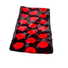 Victoria's Secret Shawl Faux Fur Wrap Scarf Black Red Lips New