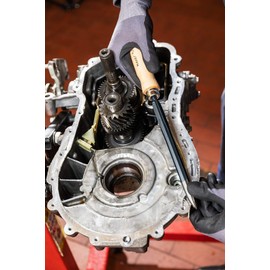 HAZET 821-2 Hollow Three-Square Scraper - Multi-Colour