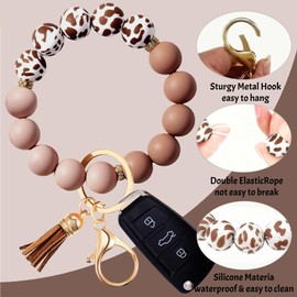 Qubusm 2PCS Bracelet Key Ring Set, Cute Car Key chain Wristlet, Silicone Beaded Bangle keyChains for Women Girls (Mocha)