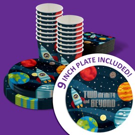 Space Party Supplies – 2º cumpleaños para niños, juego de vajilla Rocket incluye platos de papel grandes, servilletas, tazas para 16 (dos infinitos, 64 piezas)