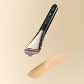 Picasso FB33 Tapping Cover Foundation 242738 / 피카소 FB33 태핑커버 파운데이션 242738