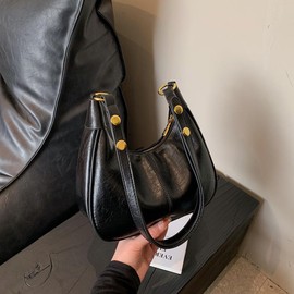 Shoulder Bag for Women, Crossbody Purse, Small Leather Hobo Bags, Handbags for Women, Retro Crescent Shoulder Bag with Zipper Closure - Black