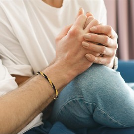 BECKWJE Cuff Bracelet for Men Stainless Steel Bangle Bracelet Twisted Cable Bracelet Gifts for Men GoldBlack