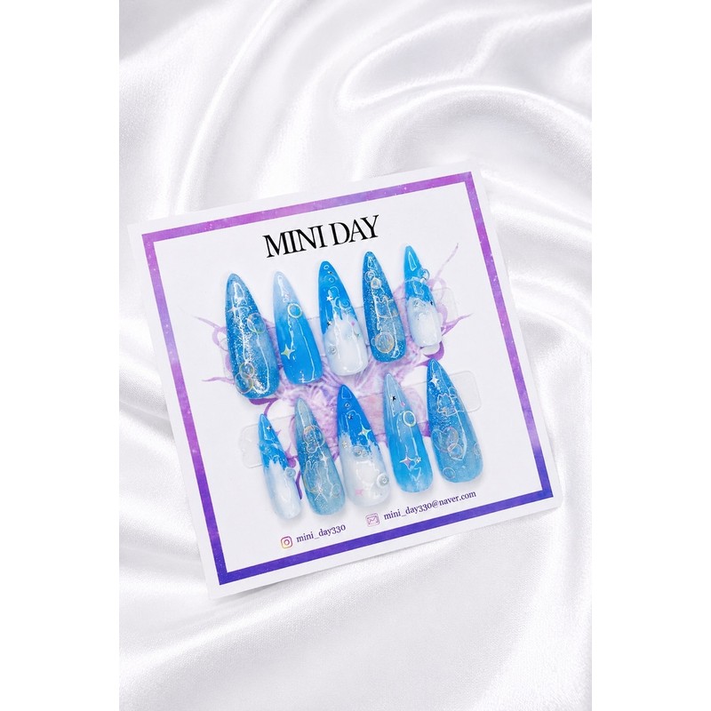 Sky Bubble Dream Handmade Nail Tips - Short Ballerina /