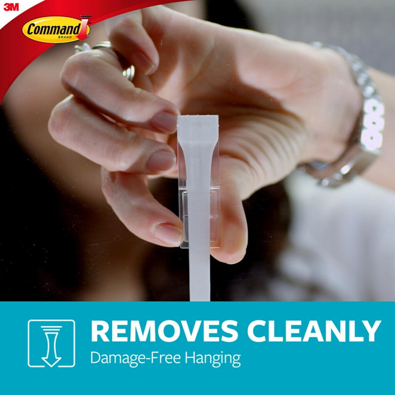Command Bathroom Hook with Water-Resistant Strips, 1-Hook, 2-Strips, Organize Damage-Free