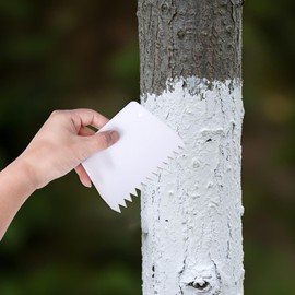 Adhesive Spreader, 4 Pcs Notched Glue Spreader Kits Plastic Notched Trowel 0.5"/1" Tooth Reusable for Glue Epoxy Resin Putty Hardwood Flooring (White)