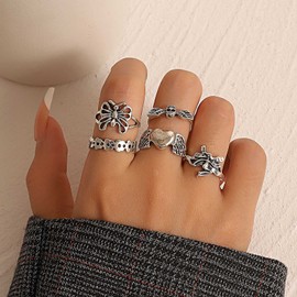 TseenYi Boho Knuckle Rings Sets Vintage Butterfly Heart Finger Rings Silver Skull Stackble Midi Rings Retro Joint Rings Jewelry for Women and Girls Gifts