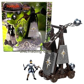 JAKKS Pacific Year 2007 Narnia Prince Caspian BATTLE CATAPULT TREBUCHET with Telmarine Soldier