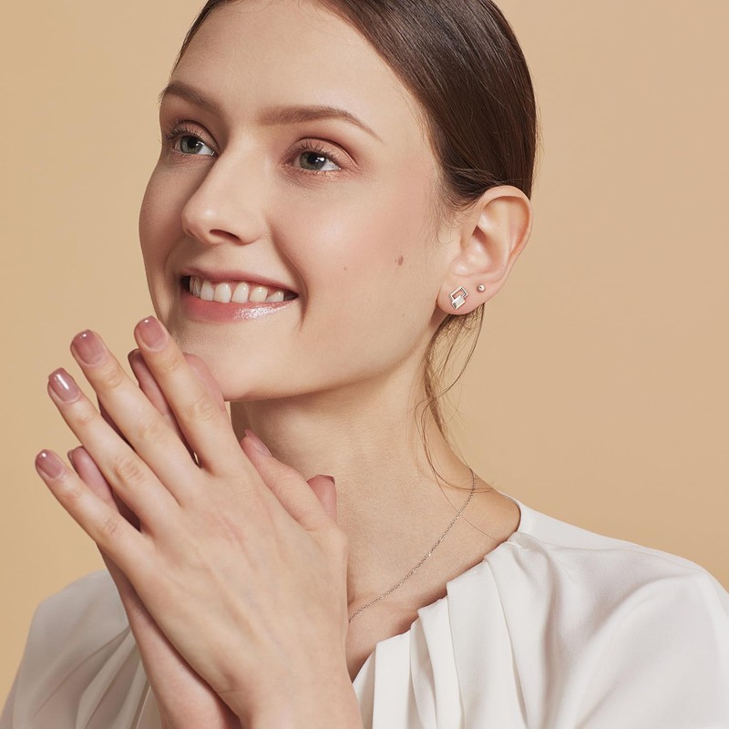 Meissa Screw Back Stud Earrings for Womem Small Cute Link