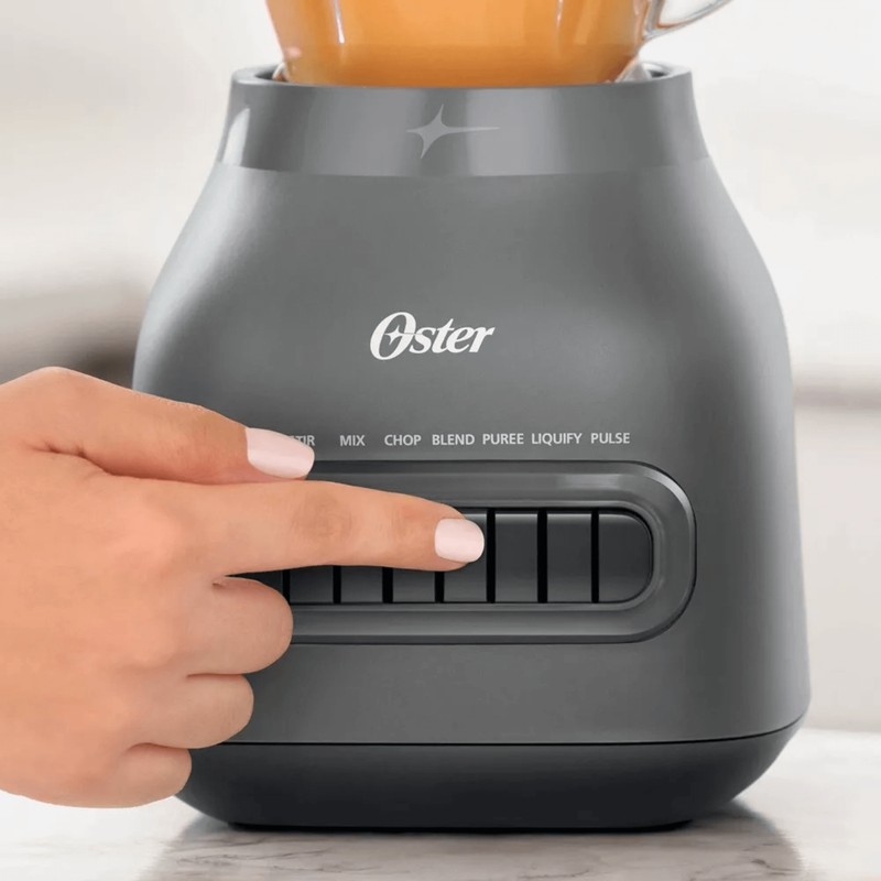 Oster 8-Speed Glass Jar Blender with Dishwasher Safe 20oz Blend-n-Go
