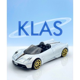 Hot Wheels '17 Pagani Huayra Roadster (White) 2/10 HW Roadsters 2023-13/250 (Short Card) - COMES IN A KLAS CAR KEEPER PROTECTIVE COLLECTORS CASE - HKH37