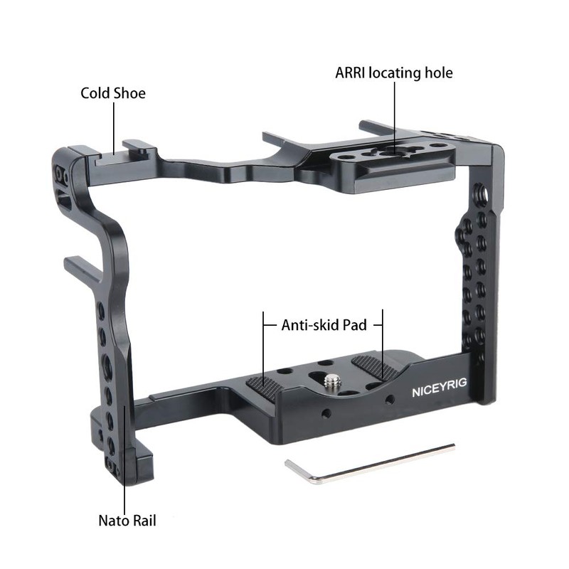 [Update Version]NICEYRIG GH5 GH5s Camera Cage with Cold Shoe NATO