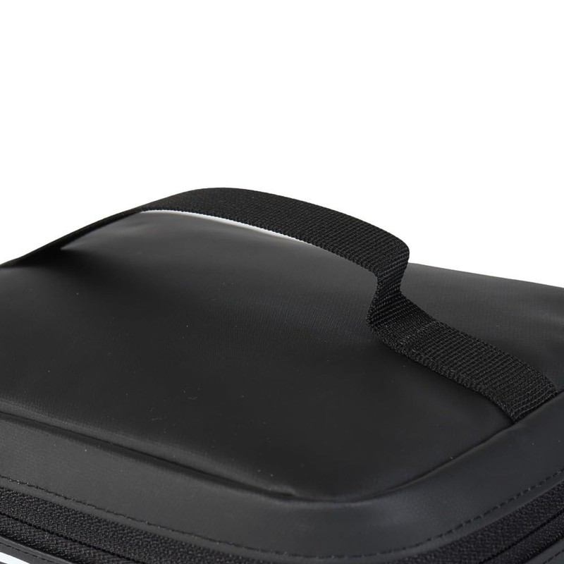 Oakley Cooler Bag ESSENTIAL COOLER BOX S 9.0 (022) BLACK/WHITE,