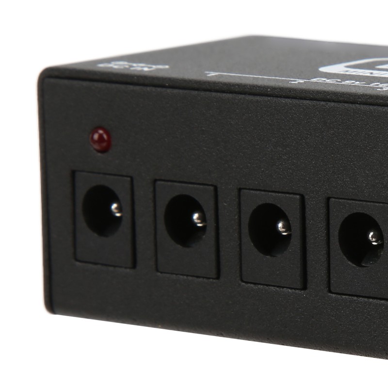 Pedal Power Supply 6 Isolated Outputs Metal Black Electric Equipment