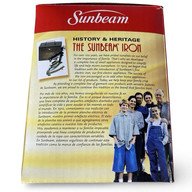 Sunbeam Heritage 4263 Iron Vintage-Style Auto-Off Steam Red White