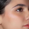 Bloóm Cosmetics, Iluminador Líquido Multiusos Duradero a Prueba de Agua
